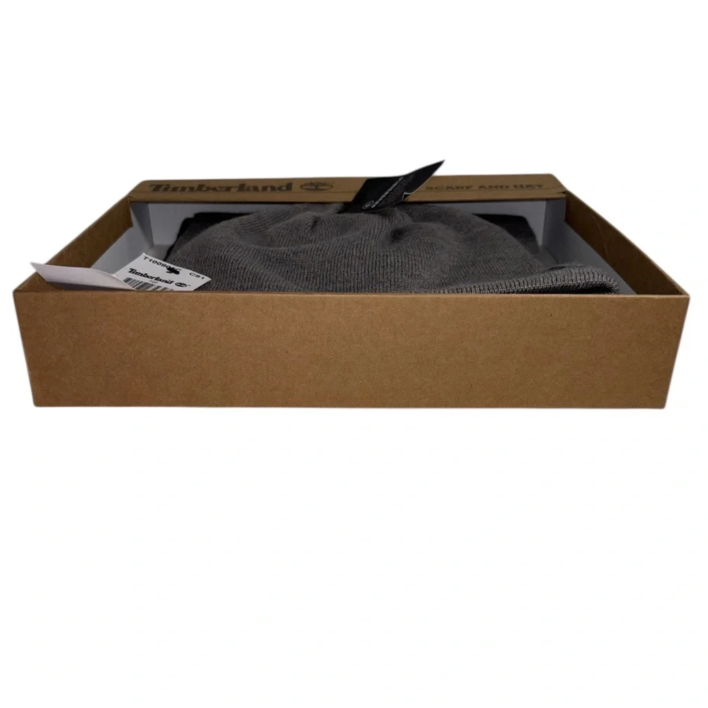 Timberland Men’s Scarf and Beanie Hat Set Gray with Black Name and Logo Print